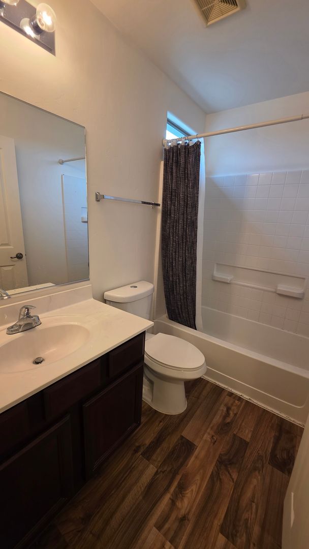 Building Photo - 4763 E American Beauty Dr