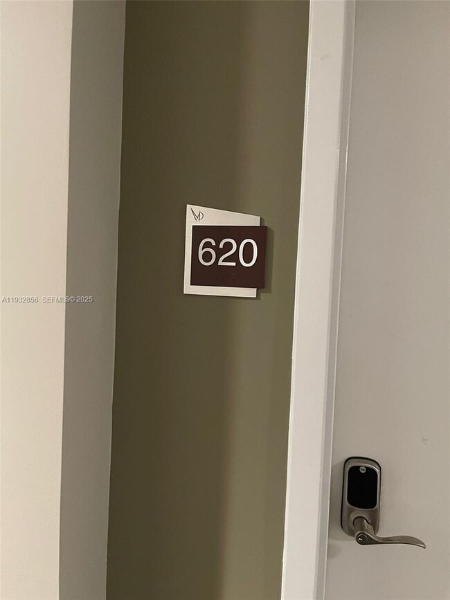 Building Photo - 7825 NW 107th Ave