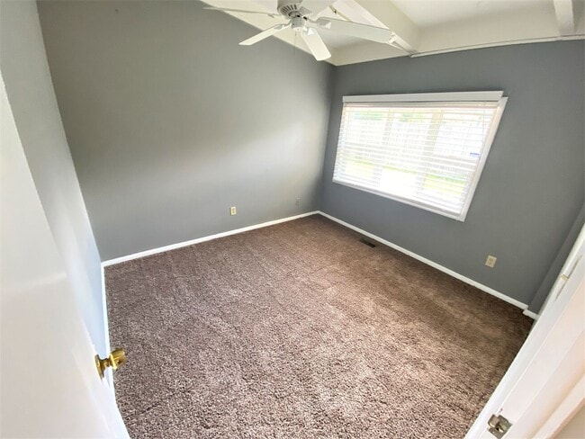 Building Photo - 3 Bedroom - Upper Arlington