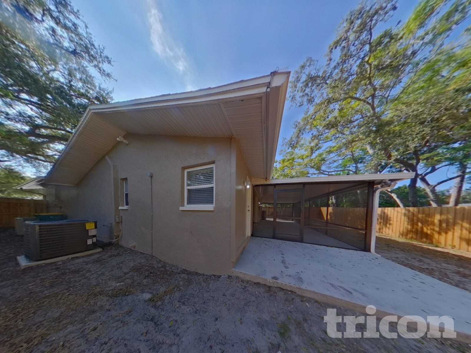 Building Photo - 2280 Winchester Dr