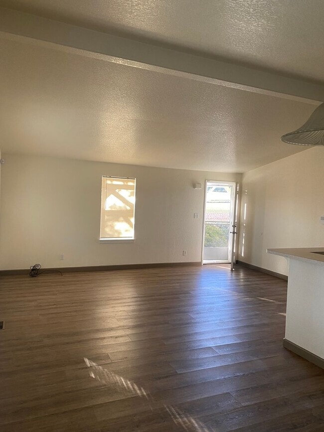 Building Photo - 270 Phelan Ranch Way