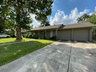 Building Photo - 5537 Lincrest Ln
