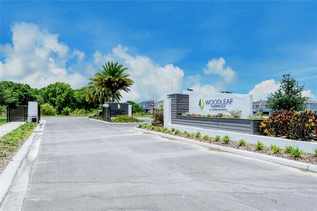 Building Photo - 11419 Planetree Pl