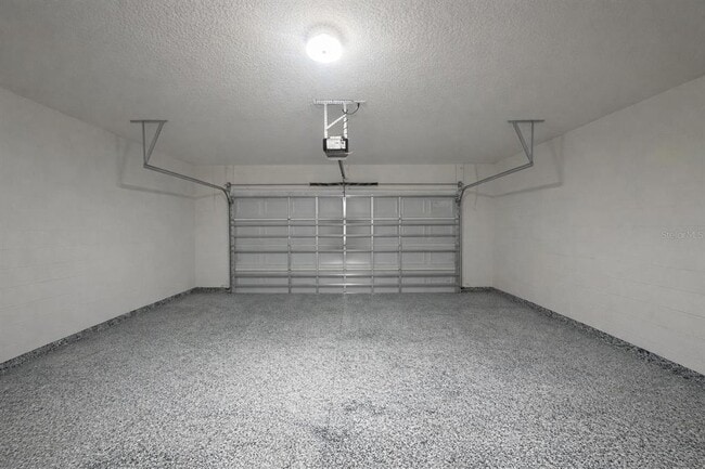 Building Photo - 400 Preston Cv Dr