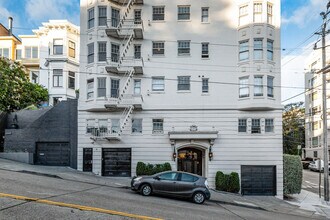 Building Photo - 2355 Leavenworth