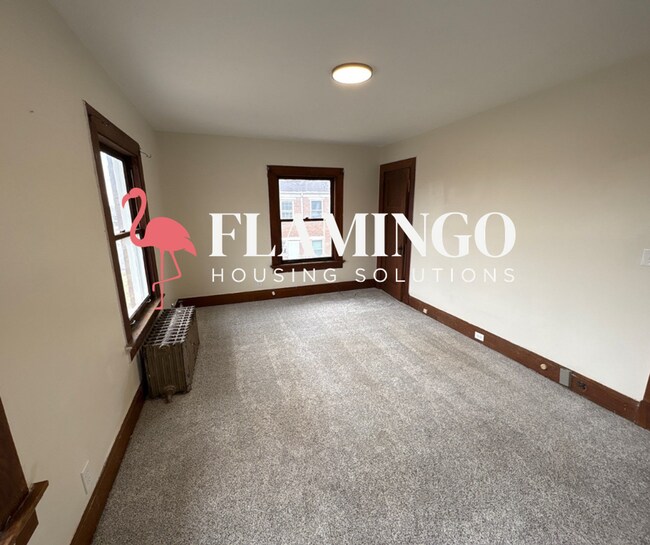 Building Photo - 2715 N Main St