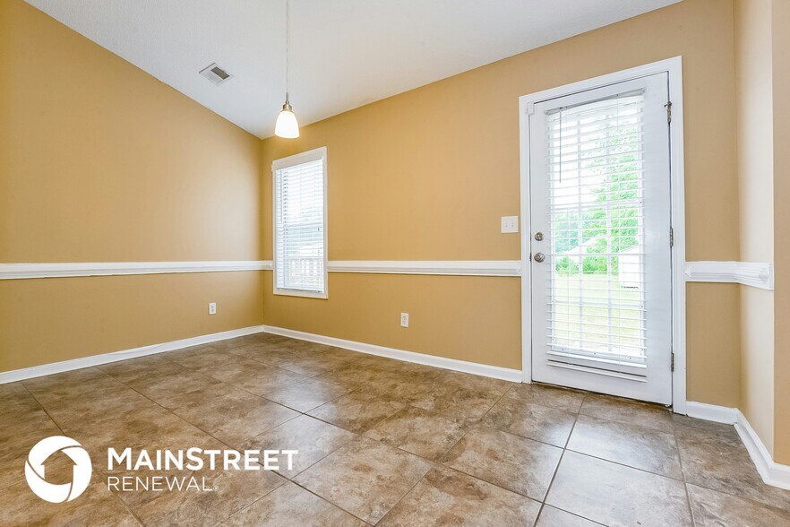 Building Photo - 10903 Thrasher Rd