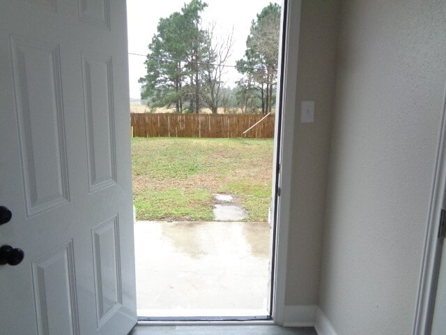 Building Photo - 917 Temple Dr