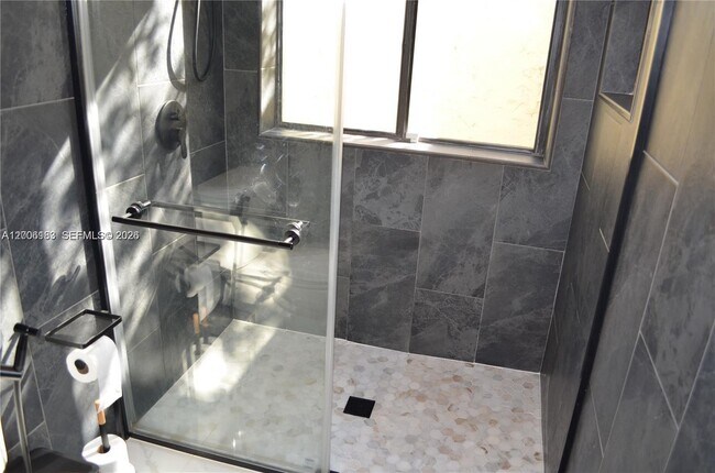 Building Photo - 1200 NW 78th Ave