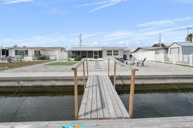 Building Photo - 13704 Veronica Dr