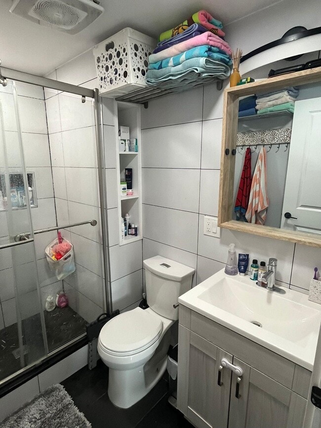 Building Photo - 530-532-532 40th St