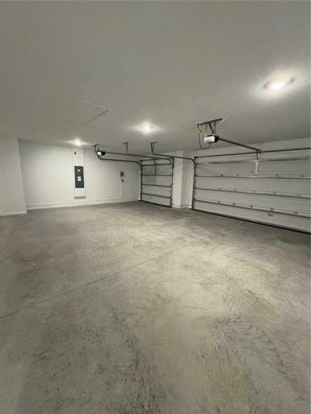 Building Photo - 8388 SW 41st Terrace