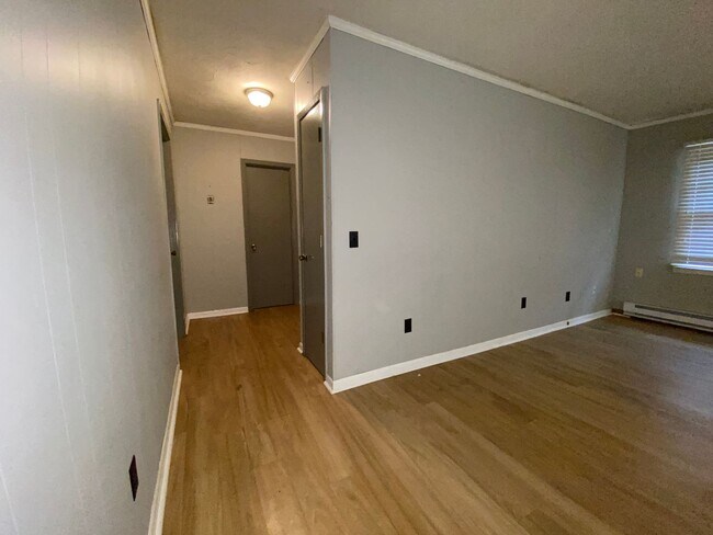 Building Photo - gree1910