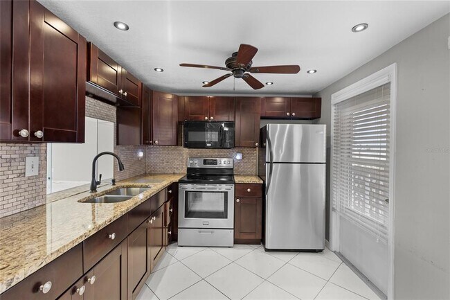 Building Photo - 1893 S Ocean Dr