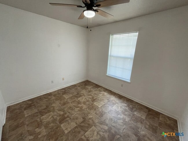 Building Photo - 2707 Casey Dr