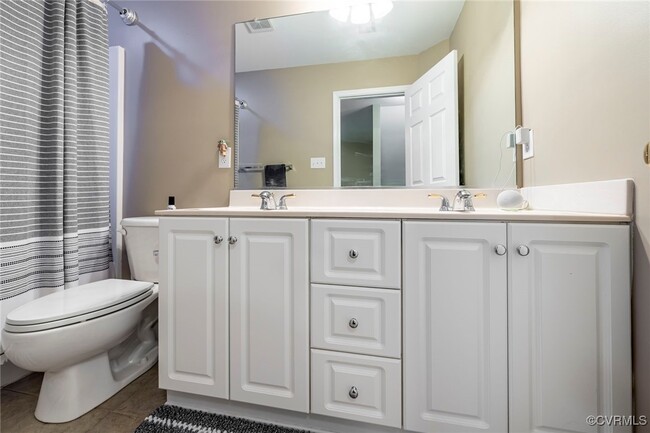 Building Photo - 11107 Manor View Dr