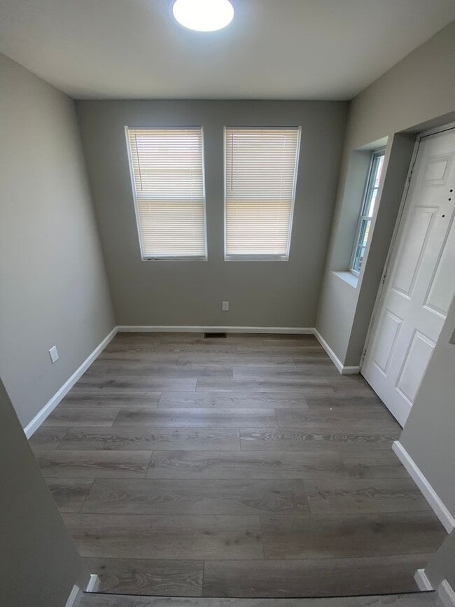 Building Photo - Remodeled  Home - Ogontz