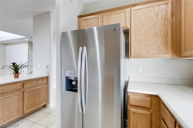 Building Photo - 8318 Hampshire Bay St