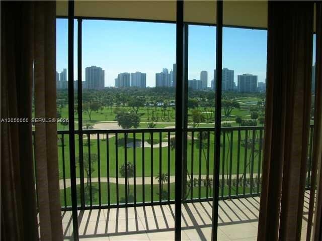 Building Photo - 20335 W Country Club Dr