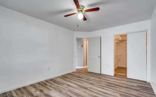 Building Photo - 217 Edpas Rd