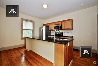 Building Photo - 6 bedroom in Brighton MA 02135