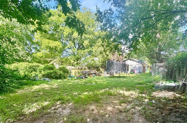 Building Photo - 10613 Golden Quail Dr