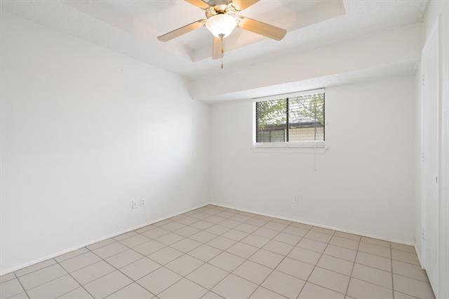 Building Photo - 750 Rosehill Ln