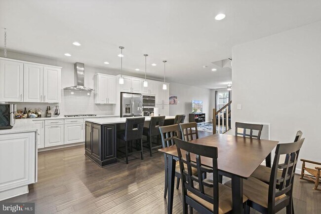Building Photo - 3156 Goldenwave Ct