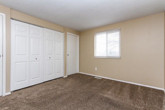 Building Photo - 9423 Big Ben Cir
