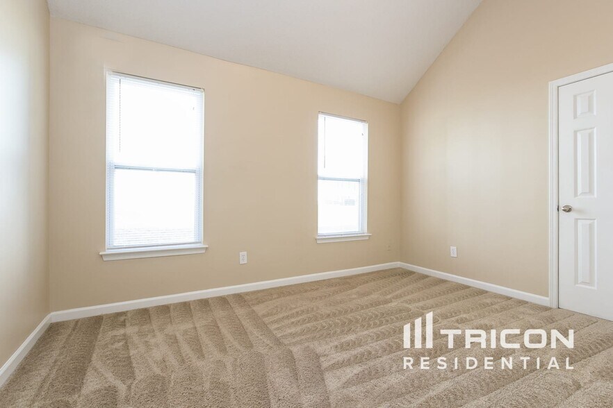 Building Photo - 5350 Bridle Point Pkwy