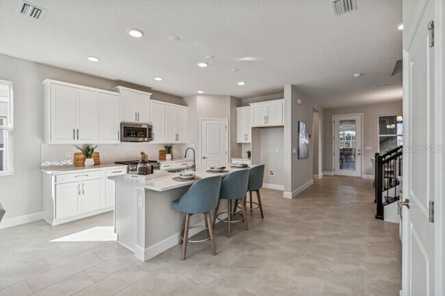 Building Photo - 17329 Beachgrass Aly