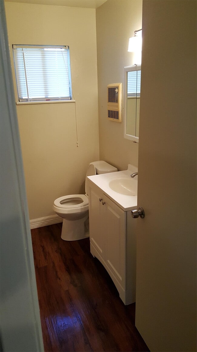 Building Photo - 3756 Ridgemont Dr