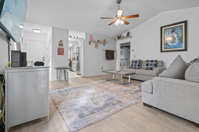 Building Photo - 309 McKendree Ln