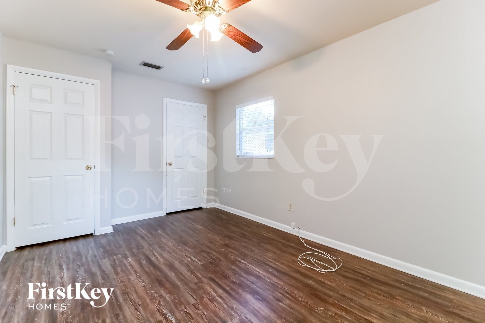Building Photo - 6807 S Cortez Ave