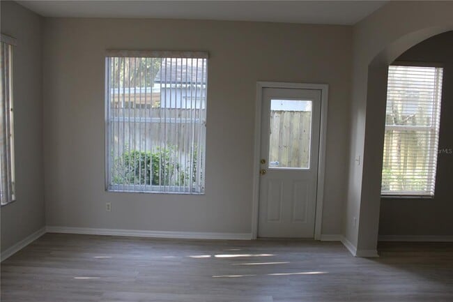 Building Photo - 11737 Carrollwood Cove Dr