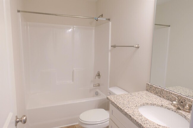 Building Photo - 2731 Millhone Dr