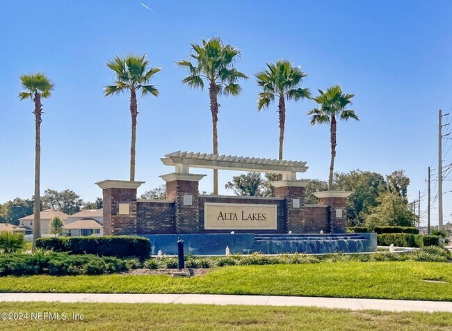 Building Photo - Beautiful 3 Bed, 2 Bath Rental Home – Mode...