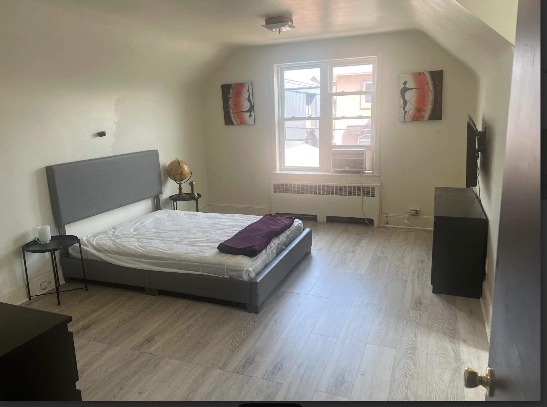 Building Photo - 1025 86th St