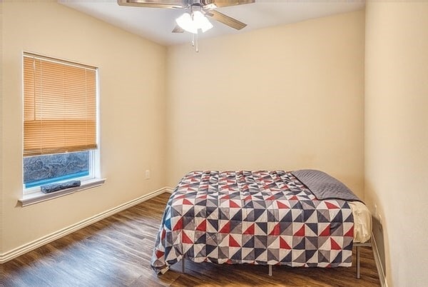 Building Photo - 8306 Flintridge Dr