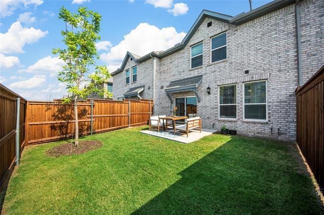 Building Photo - 1340 Hill Country Pl