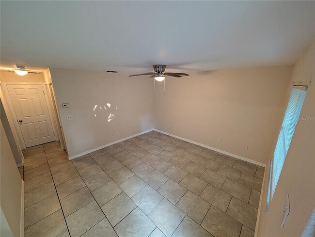 Building Photo - 4512 E 10th Ave