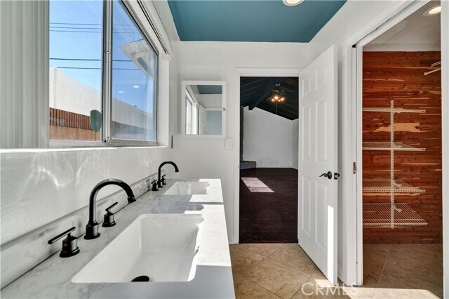 Building Photo - 6549 Mt Whitney Dr