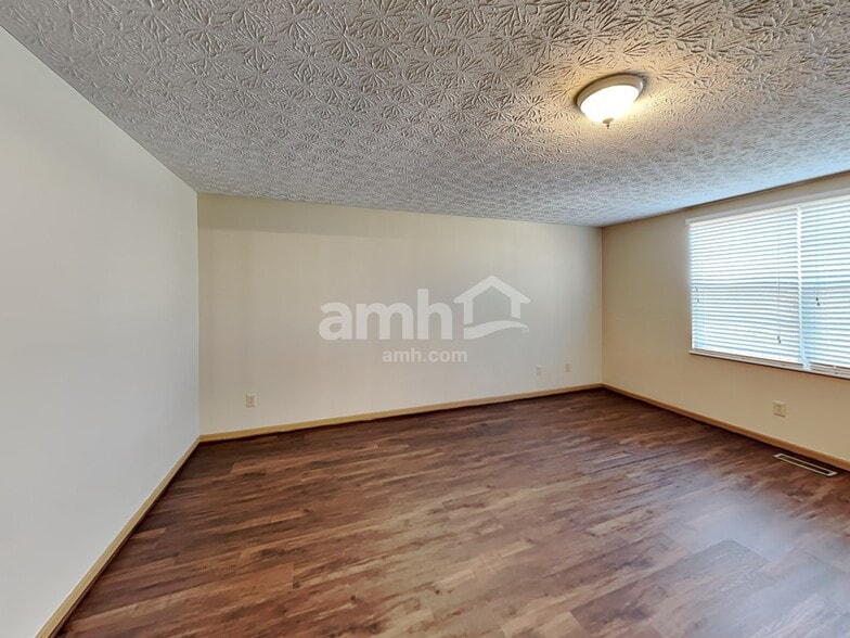 Building Photo - 5793 Brinkwater Blvd