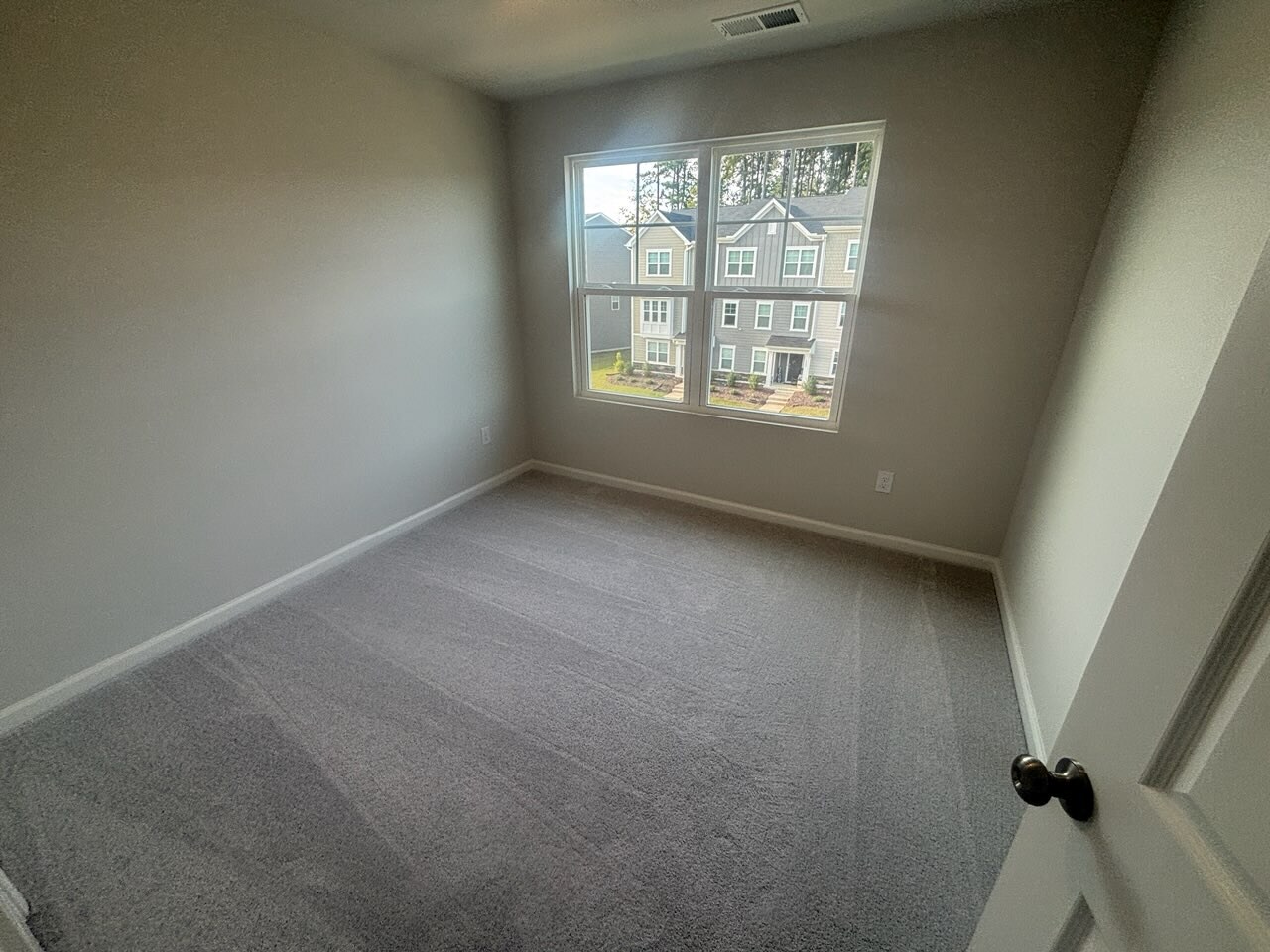Building Photo - Room in Townhome on Poe Farm Ave