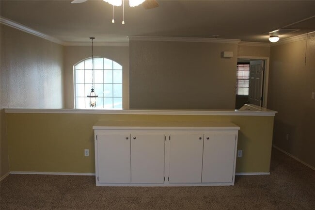 Building Photo - 2632 Century Park Blvd