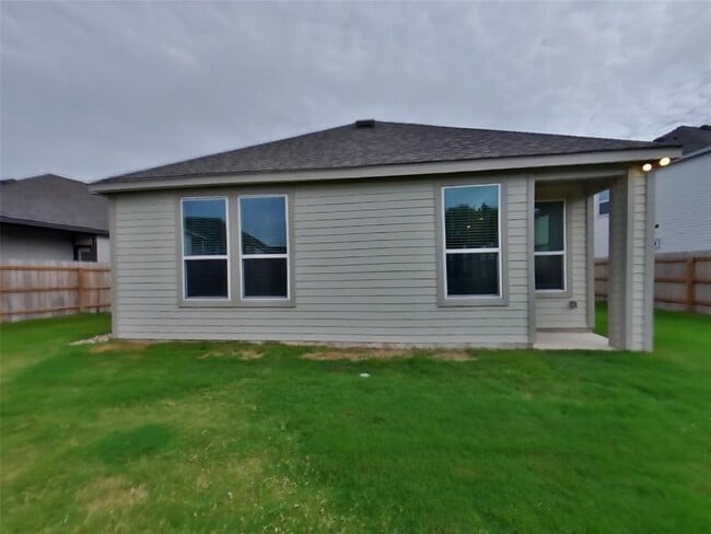 Building Photo - 544 Raglands Rd