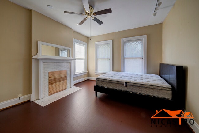 Building Photo - 184 Frambes Ave