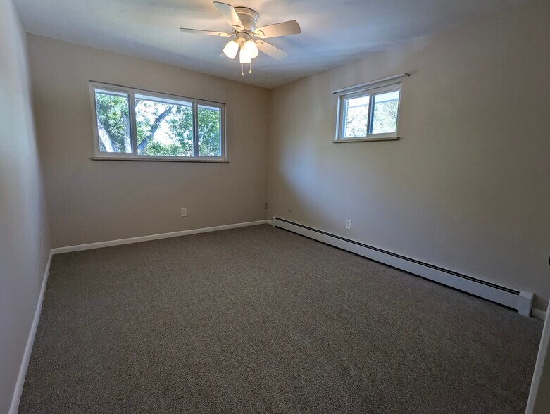 West bedroom - 2143 19th Avenue