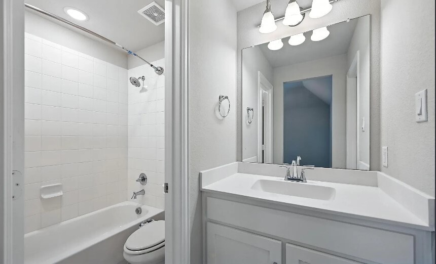 Building Photo - 12559 Ravine Creek Rd