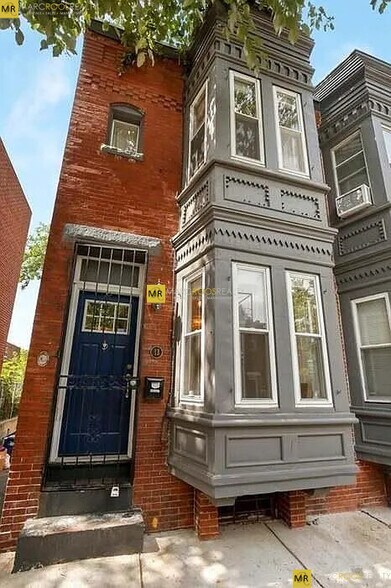 Primary Photo - 13 Greenwich St